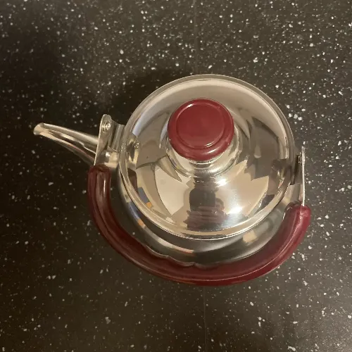 Bouilloire vintage en acier inoxydable