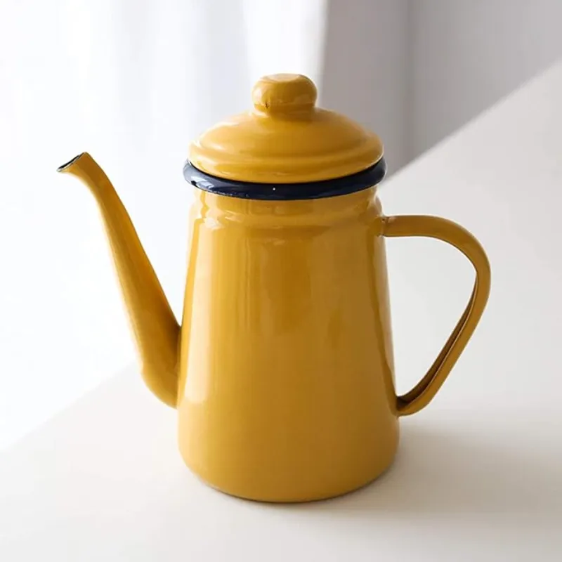 Bouilloire vintage jaune en émail